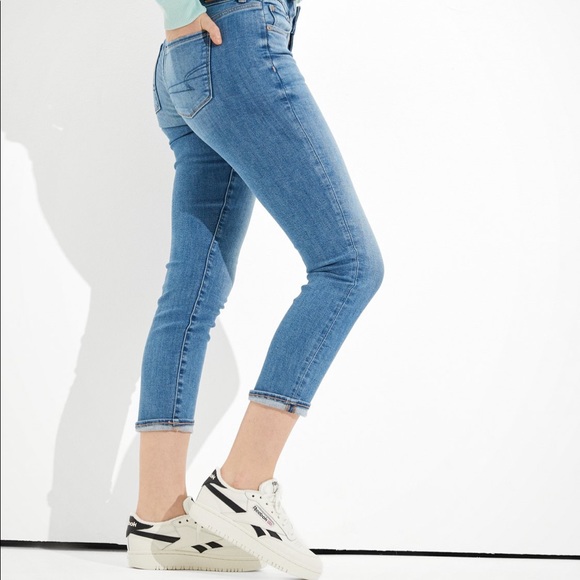 American Eagle Artist Crop Jeans - Picture 2 of 5